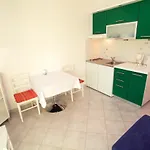 Apartment Nakir Slatine