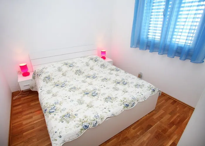 Apartman Nakir Slatine