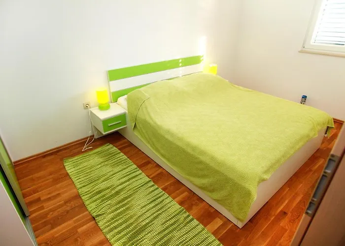 Apartman Nakir Slatine