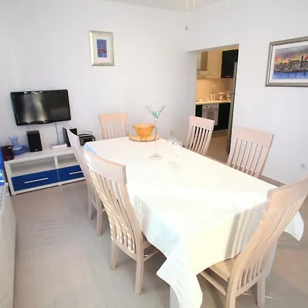 Appartamento Nakir *